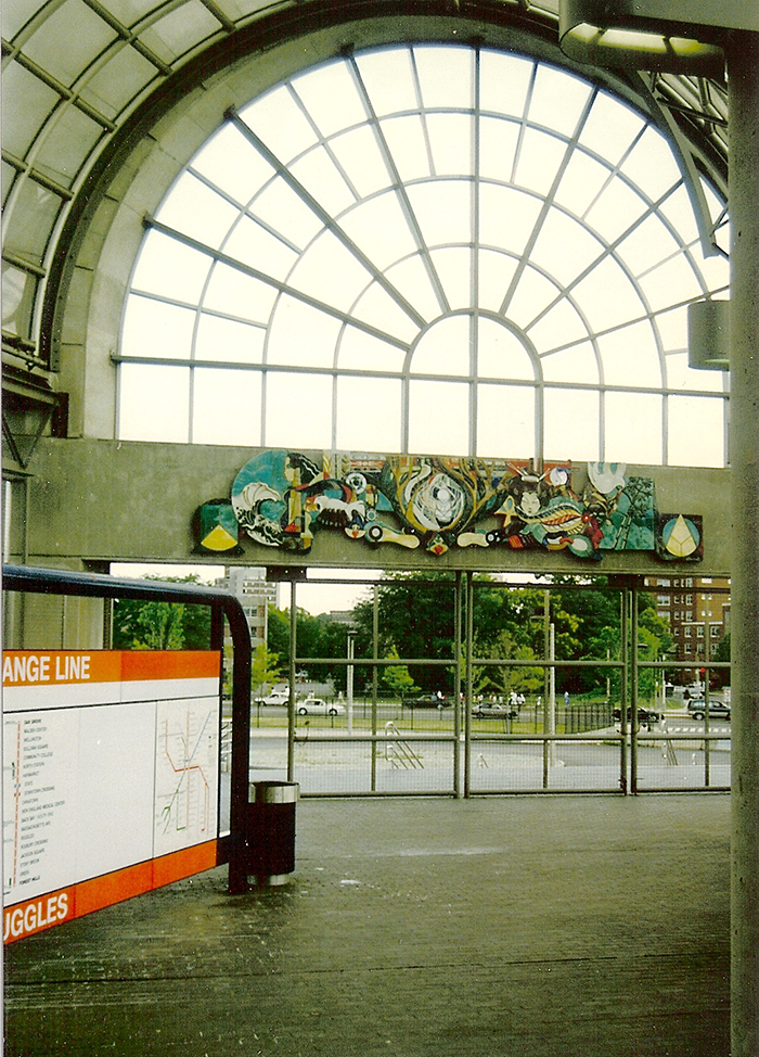 Ruggles under arch